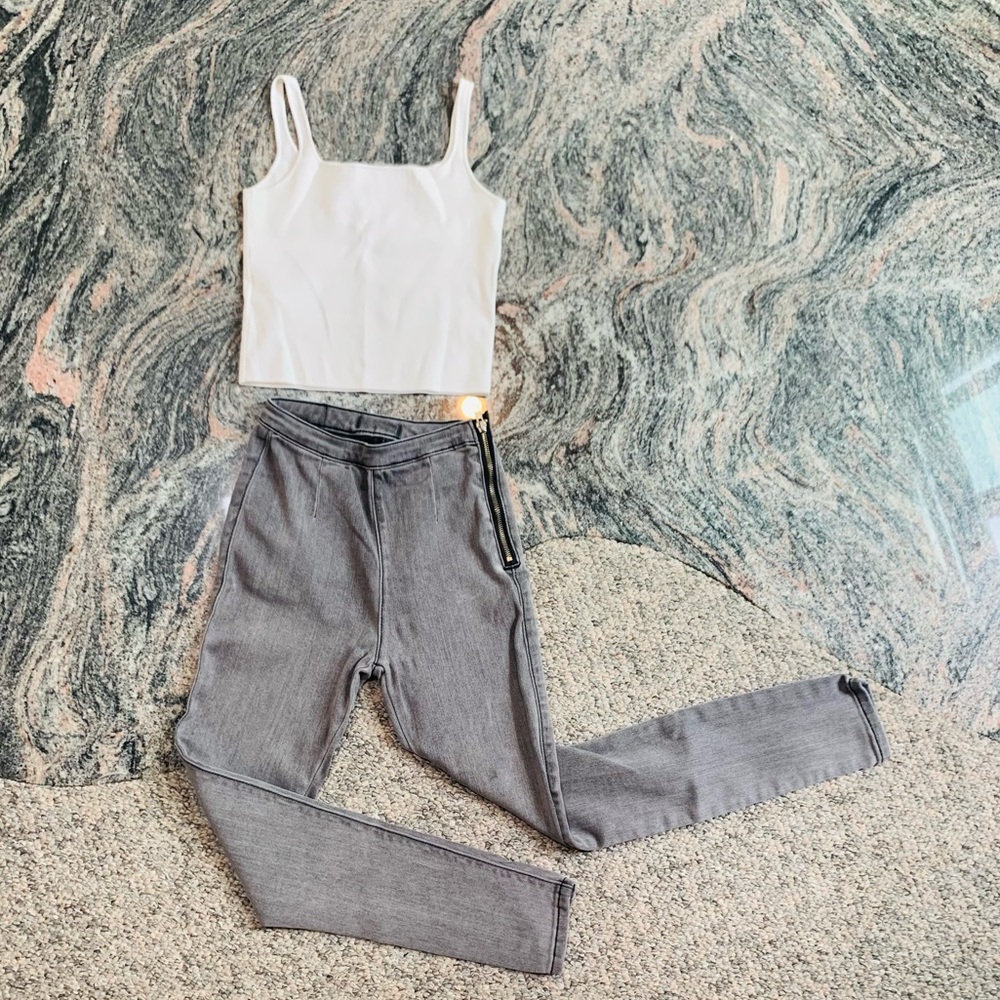 🍀Sale🍀 High Rise Zippered Jegging